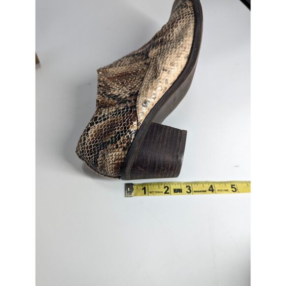 Very Volatile Los Angeles Snake Skin Pattern 2” Heel Ankle Booties Size 6.5 - Picture 9 of 9